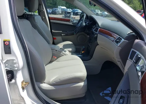 2005 Chrysler Pacifica Touring from USA, damaged, VIN 2C8GF68455R543752